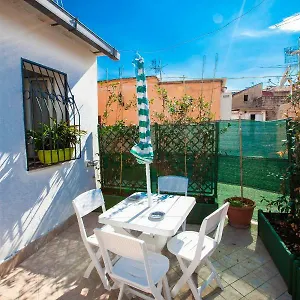 Vakantiehuis Terrazza Del Santo 2,0 - La Terrazza Nel Cuore Di, Napels